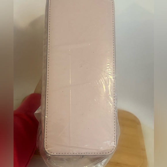 NEW Michael Kors Jet Set Travel Medium Dome Crossbody bag, NWT - $258 MSRP - Picture 5 of 14